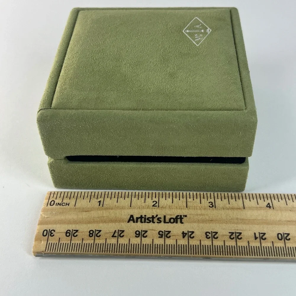 Van Cleef & Arpels Jewelry Box Green Suede Small Square Presentation Case VCA